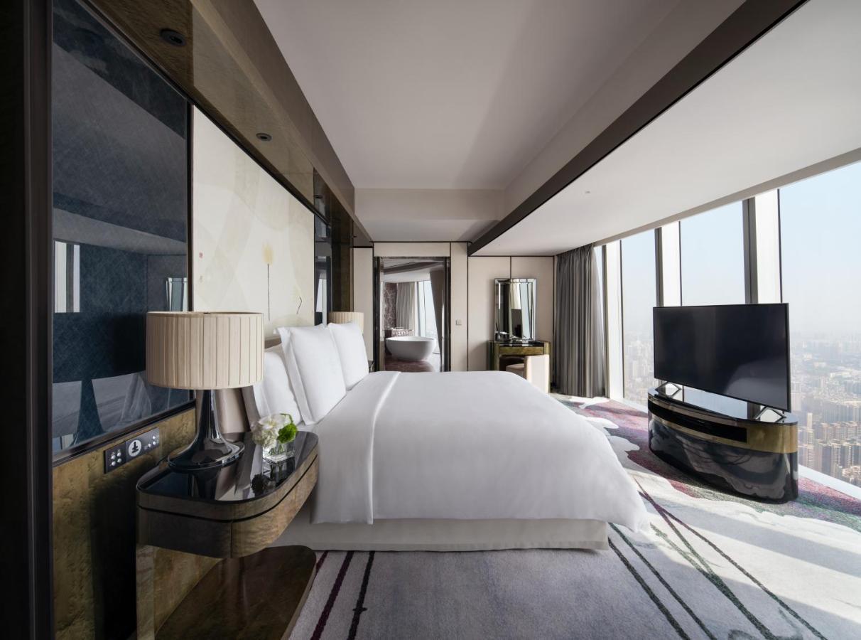 Four Seasons Hotel Γκουανγκζού Εξωτερικό φωτογραφία